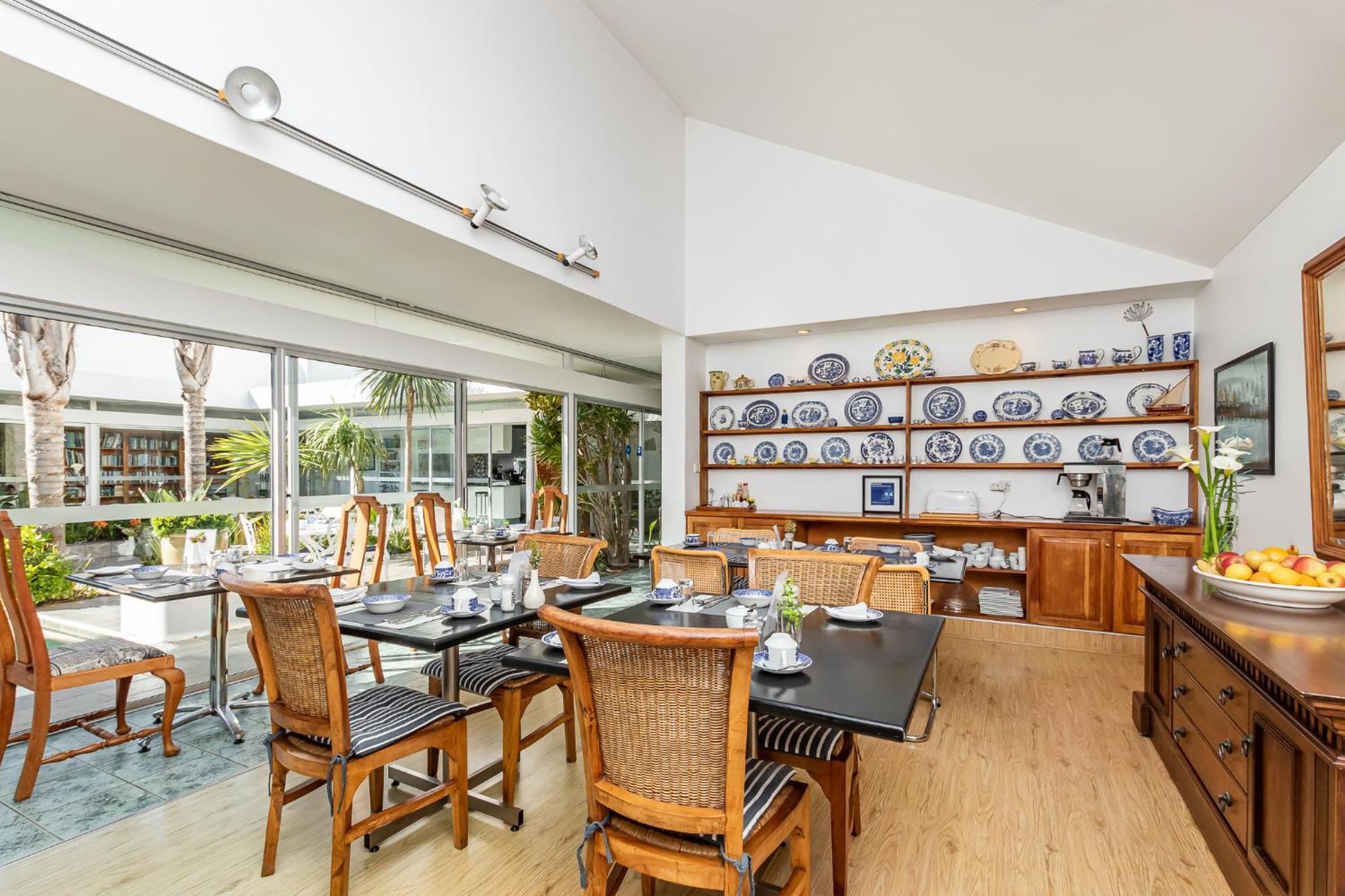 Admiralty Bed & Breakfast ミューゼンバーグ エクステリア 写真